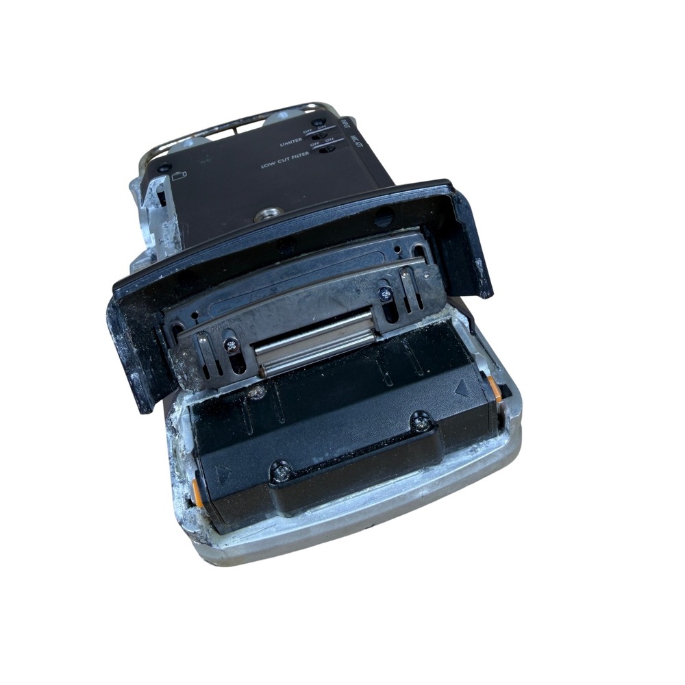 Sony PCM-D50 Linear PCM Recorder Portable High-Resolution Digital Audio Recorder - Picture 8 of 9